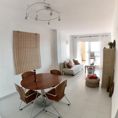 Campomanes Apartment *